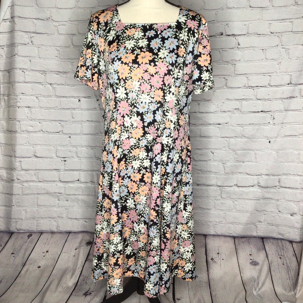 Vintage Casual Maker Dress by Sy Frankl Black Floral Short Sleeve Square Neck 16
